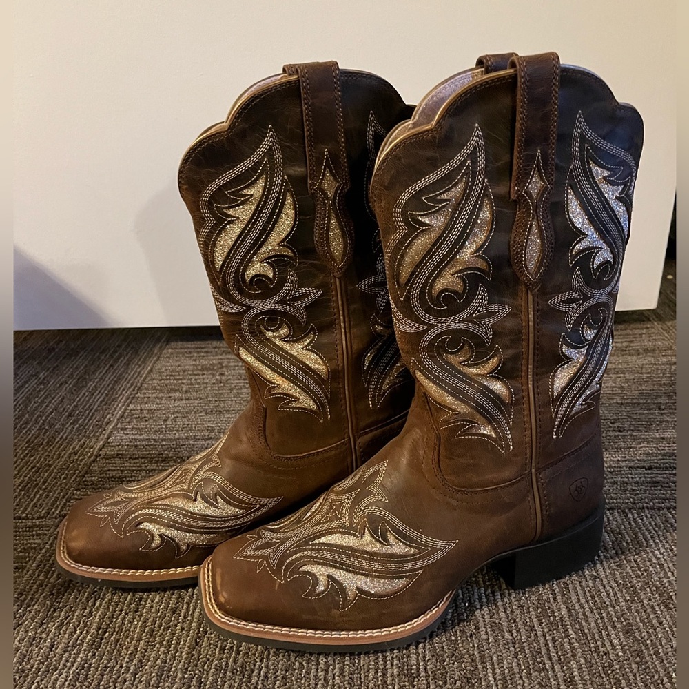 Women’s Ariat Boots Size 9